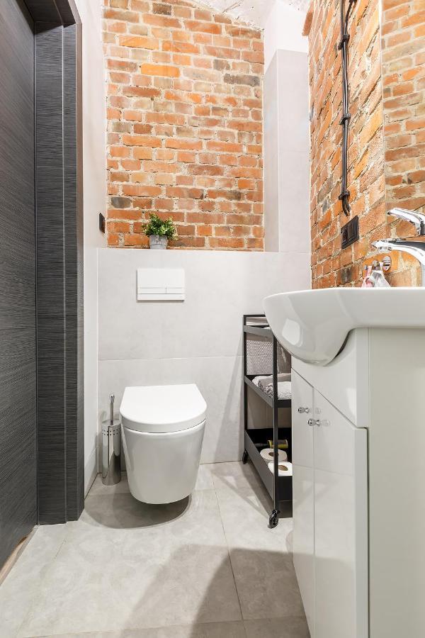 Apartment Przyjemne W Sercu Poznania Poznan